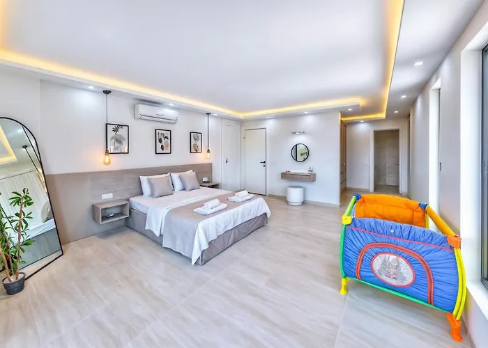 Aysena - Doganin Kalbine Kuecuek Bir Kacamak